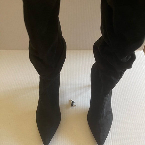 Black Fashion Nova Heels - Picture 1 of 6